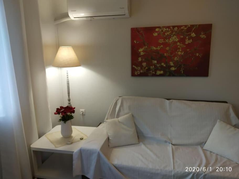 Apartament Anadora 2: Hospitable Stone House With Yard Aleksandropolis Zewnętrze zdjęcie