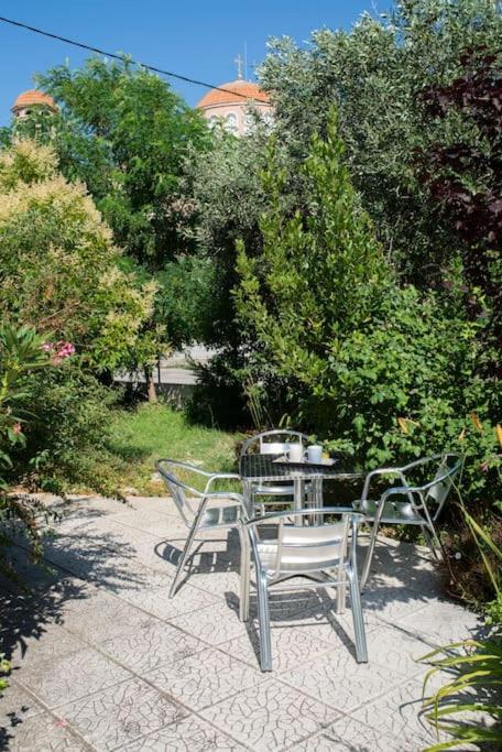 Apartament Anadora 2: Hospitable Stone House With Yard Aleksandropolis Zewnętrze zdjęcie