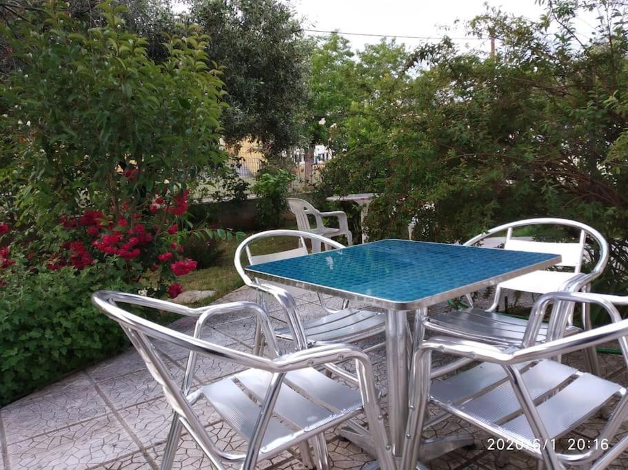Apartament Anadora 2: Hospitable Stone House With Yard Aleksandropolis Zewnętrze zdjęcie